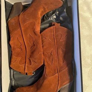 Italian Suede Boots